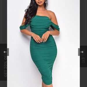 NWT Emprada Kat Off Shoulder Midi Dress